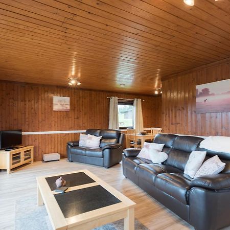 Bluebell Lodge 9 With Hot Tub นิวตันสจวร์ต ภายนอก รูปภาพ